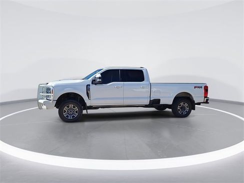Used 2023 Ford F350 Lariat w/ Lariat Ultimate Package image 5