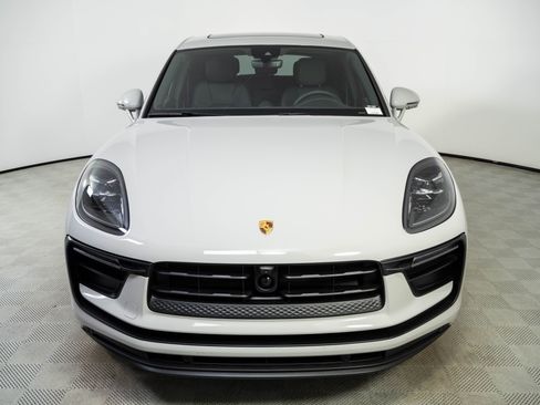 New 2026 Porsche Macan AWD/4WD image 36