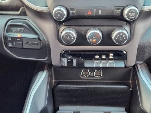 Certified 2020 RAM 2500 Big Horn w/ Towing Technology Group image 19