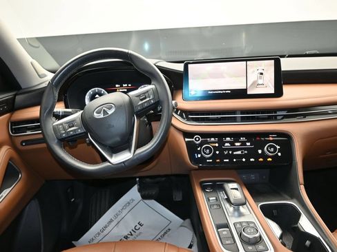 Certified 2023 INFINITI QX60 Sensory w/ Cargo Package AWD/4WD image 18