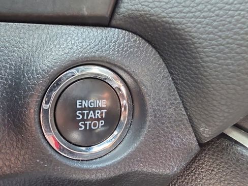 Used 2024 Toyota RAV4 XLE FWD image 28