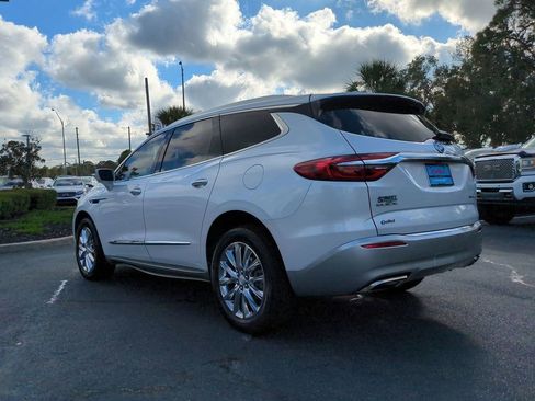 Used 2018 Buick Enclave Premium w/ Experience Buick Package image 7