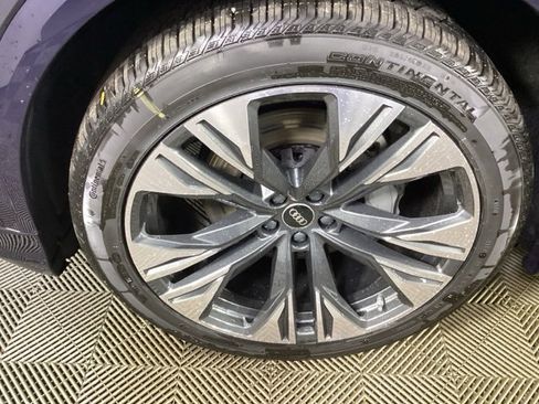 New 2026 Audi Q8 Premium Plus image 8