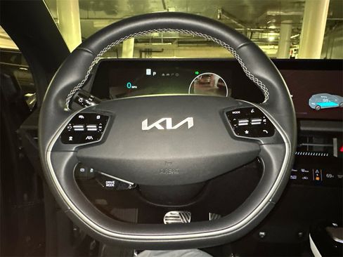 Used 2023 Kia EV6 GT-Line w/ GT-Line Suede Seat Package image 29