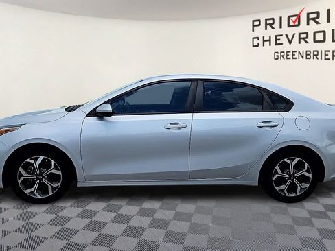 Used 2020 Kia Forte LXS FWD image 5
