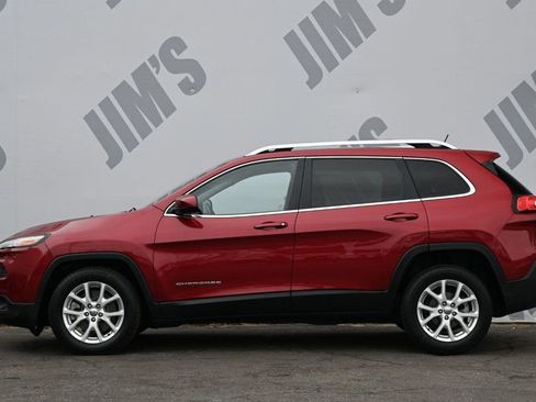 Used 2015 Jeep Cherokee Latitude FWD image 6