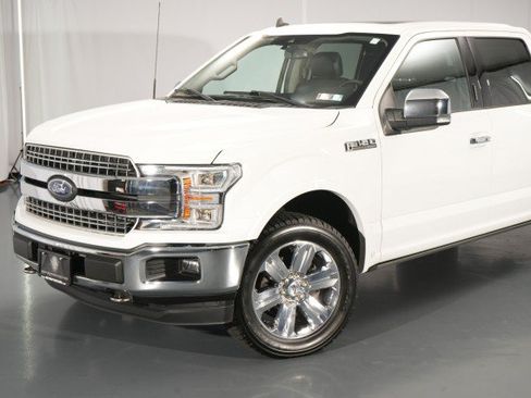 Used 2020 Ford F150 Lariat w/ Equipment Group 502A Luxury AWD/4WD image 4
