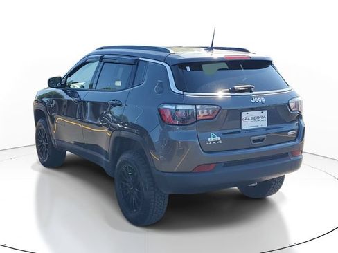 Used 2021 Jeep Compass Latitude AWD/4WD image 3