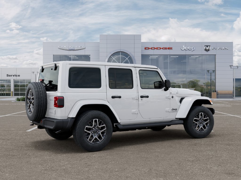 New 2026 Jeep Wrangler Unlimited Sahara AWD/4WD image 4