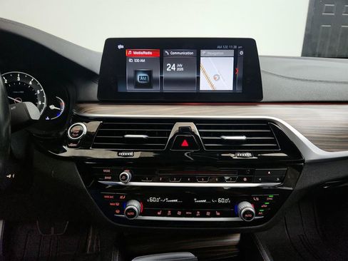 Used 2017 BMW 540i xDrive AWD/4WD image 21