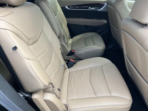 Certified 2025 Cadillac XT6 Premium Luxury w/ Platinum Package FWD image 22