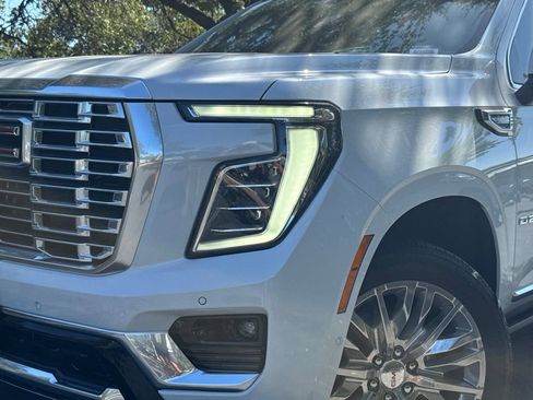 New 2026 GMC Yukon XL Denali w/ Sun & Power Step Package AWD/4WD image 3