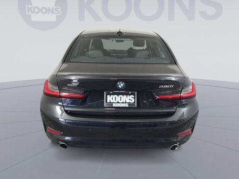 Used 2022 BMW 330i xDrive Sedan w/ Premium Package 2 image 5