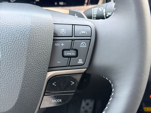 Certified 2025 Toyota Camry SE image 27