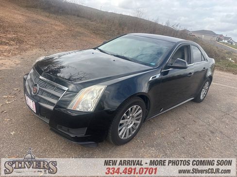 Used 2011 Cadillac CTS Sedan image 2