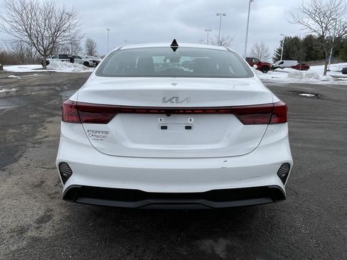 Certified 2023 Kia Forte LXS w/ LXS Technology Package image 4