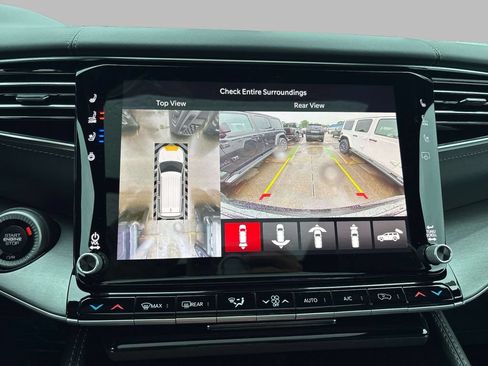 New 2026 Jeep Grand Wagoneer Limited AWD/4WD image 14