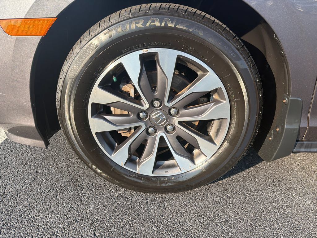 Used 2023 Honda Odyssey EX-L image 9