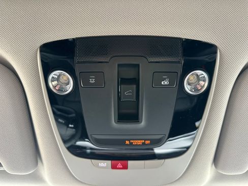 New 2026 Kia Sorento S w/ S Panoramic Sunroof Package image 29