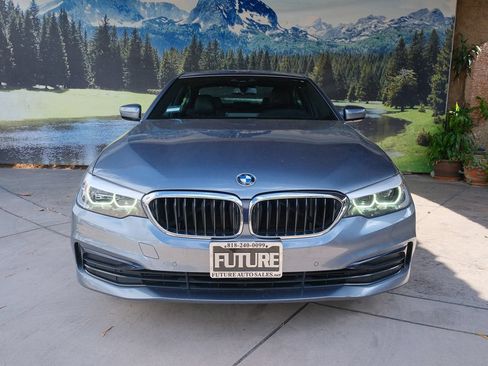 Used 2019 BMW 530i w/ Convenience Package RWD image 2
