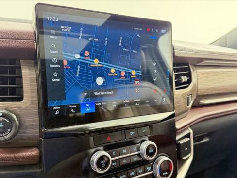Used 2023 Ford Expedition Max Limited image 26