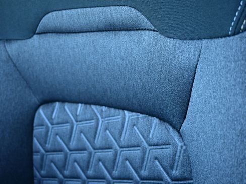 New 2026 Nissan Kicks SV w/ SV Premium Package image 23