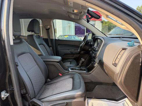 Used 2016 Chevrolet Colorado Z71 AWD/4WD image 8