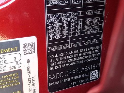 Used 2020 Jaguar F-PACE Premium image 27