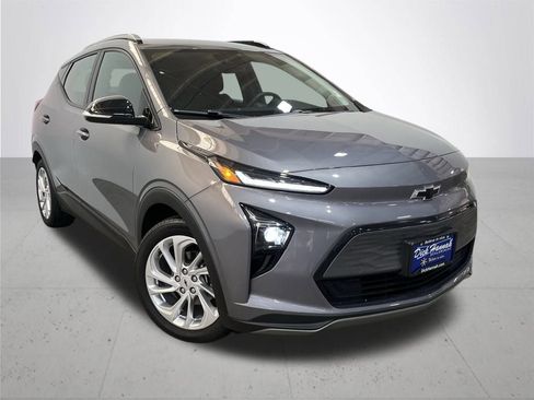 Used 2022 Chevrolet Bolt EUV LT image 6