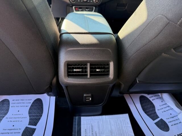 Used 2022 GMC Terrain SLE w/ Driver Convenience Package AWD/4WD image 14
