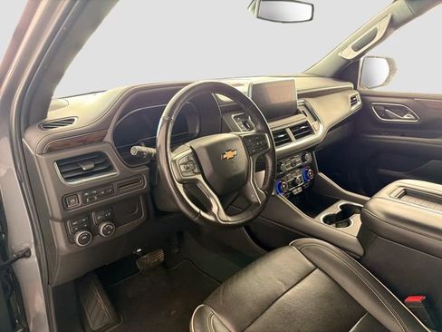 Used 2022 Chevrolet Tahoe Premier AWD/4WD image 9