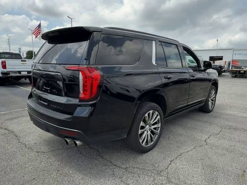 Used 2021 GMC Yukon Denali w/ Denali Premium Package AWD/4WD image 8