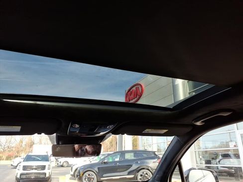 New 2026 Kia Sorento SX Prestige image 12