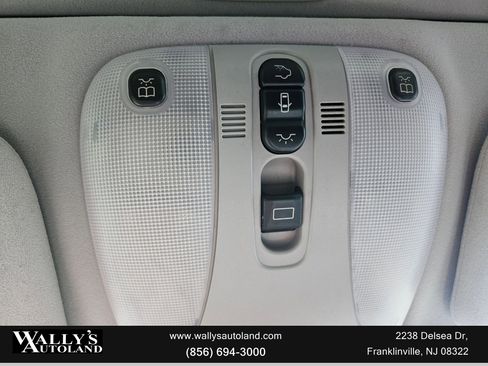 Used 2004 Mercedes-Benz S 500 4MATIC image 2