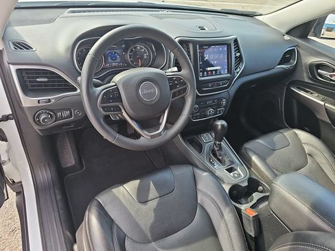 Used 2022 Jeep Cherokee Latitude Lux FWD image 16