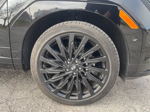 Used 2025 Hyundai Santa Fe Calligraphy image 9