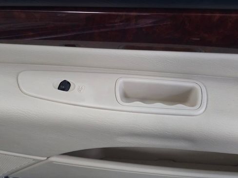 Used 2003 Chrysler Sebring Limited image 86