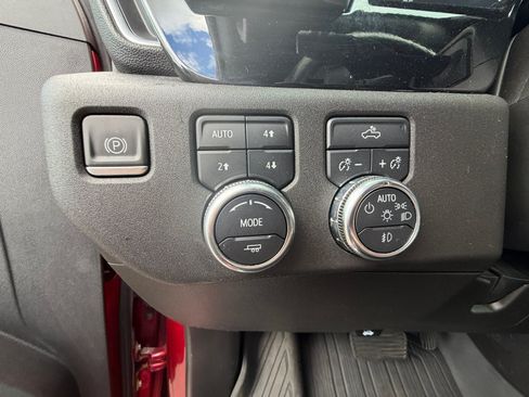 Used 2022 GMC Sierra 1500 Elevation AWD/4WD image 19