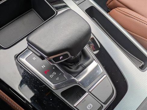 Used 2025 Audi Q5 2.0T Premium Plus image 12