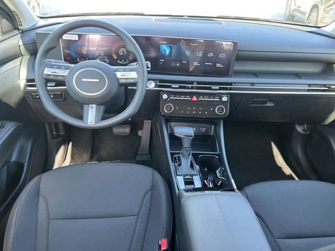New 2026 Hyundai Tucson SEL FWD image 18