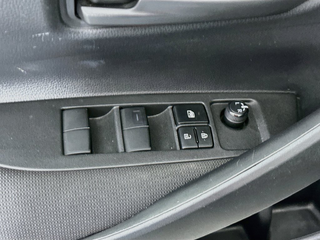 Used 2023 Toyota Corolla LE FWD image 19