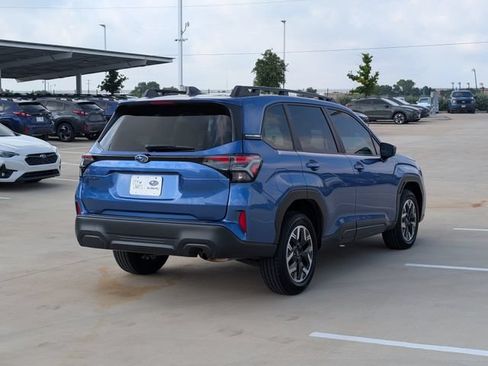 Certified 2026 Subaru Forester Premium AWD/4WD image 5
