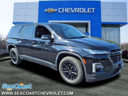 Certified 2022 Chevrolet Traverse LT w/ LPO, Black Accent Package