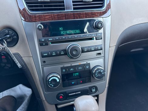 Used 2011 Chevrolet Malibu LTZ image 13