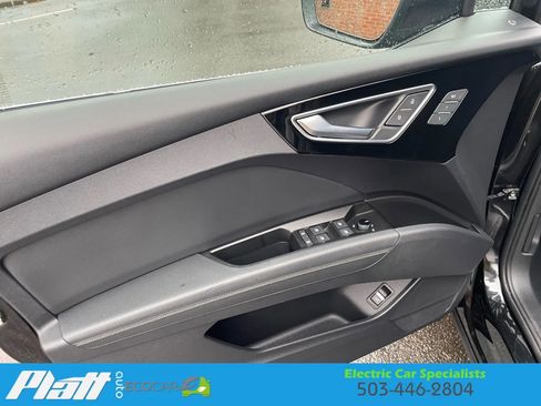 Used 2023 Audi Q4 e-tron Prestige w/ 20" Wheel Package image 18