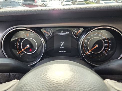 Used 2023 Jeep Gladiator Sport AWD/4WD image 26