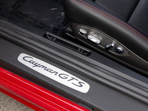 Certified 2025 Porsche 718 Cayman GT4 image 25