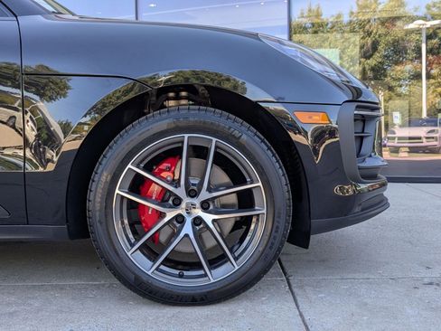 New 2026 Porsche Macan S image 11