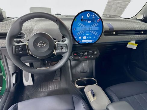 Certified 2025 MINI Cooper S image 22