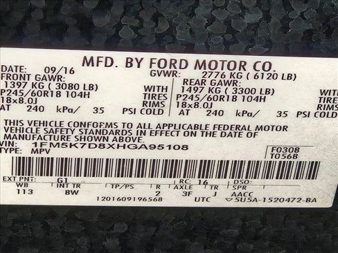 Used 2017 Ford Explorer XLT image 24